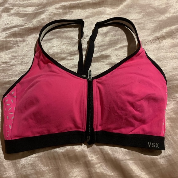 VS Sports Bra - Picture 2 of 6